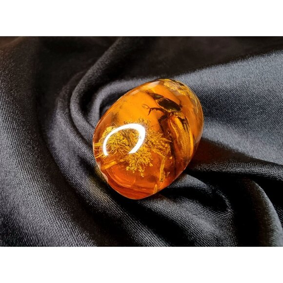 Vintage Amber Resin Brooch With Beetle & Floral Inclusion - Oval Shape Pin For C - Picture 4 of 5
